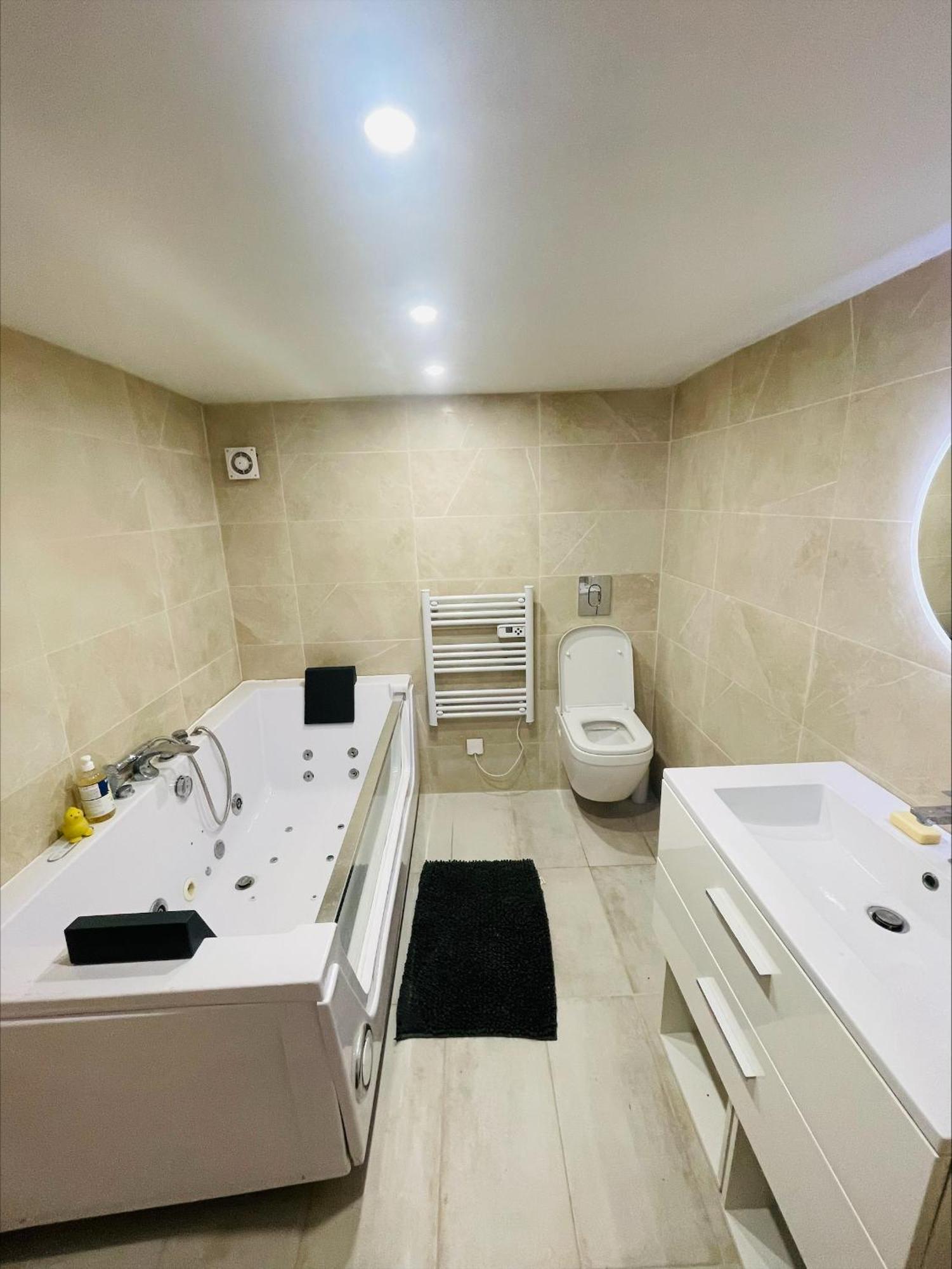 Logement En Rez De Jardin Guérard Buitenkant foto